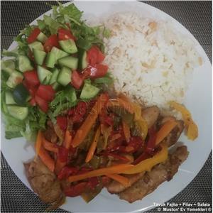 Tavuk Fajita + Pilav + Salata