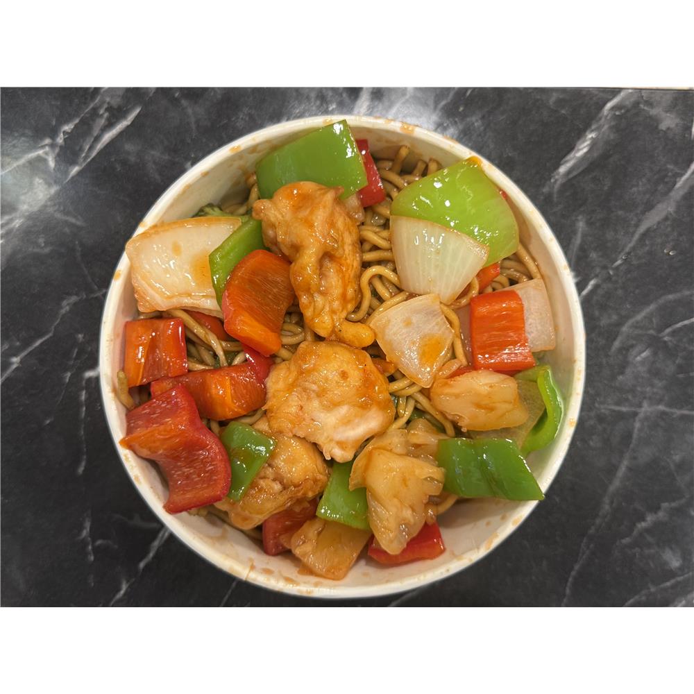 331. Noodle Üstü Tatlı Ekşi Soslu Tavuk