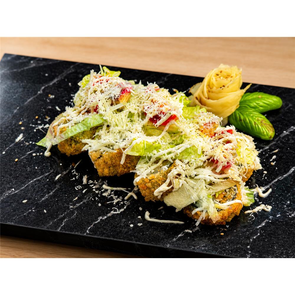 551. Fried Sezar roll (8 Adet)