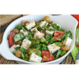 bol peynirli salata